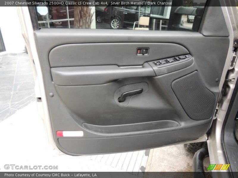 Silver Birch Metallic / Dark Charcoal 2007 Chevrolet Silverado 2500HD Classic LS Crew Cab 4x4