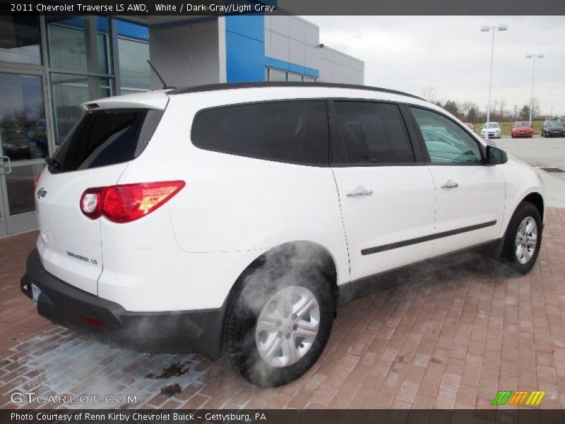 White / Dark Gray/Light Gray 2011 Chevrolet Traverse LS AWD