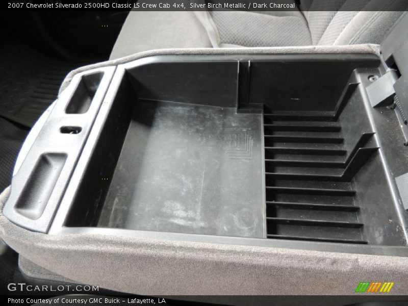 Silver Birch Metallic / Dark Charcoal 2007 Chevrolet Silverado 2500HD Classic LS Crew Cab 4x4