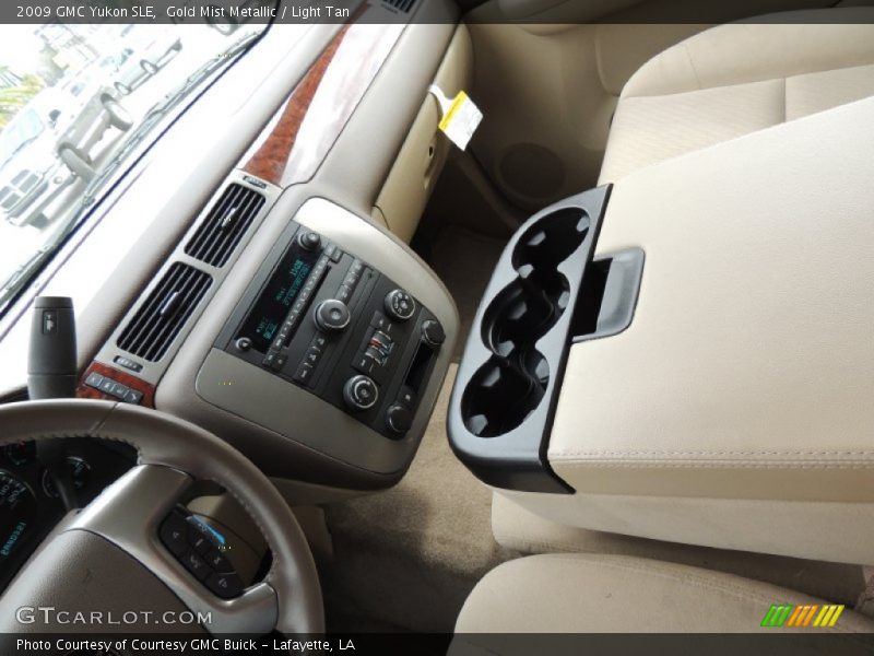Gold Mist Metallic / Light Tan 2009 GMC Yukon SLE