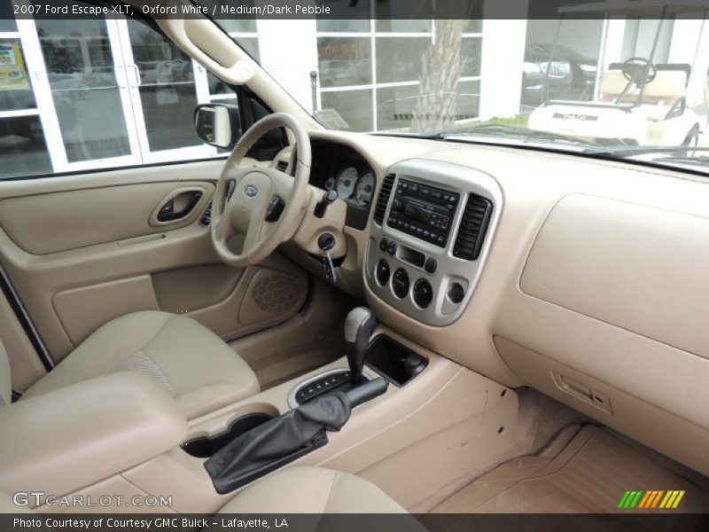 Dashboard of 2007 Escape XLT