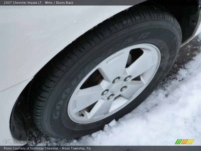 White / Ebony Black 2007 Chevrolet Impala LT