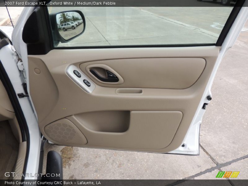 Oxford White / Medium/Dark Pebble 2007 Ford Escape XLT