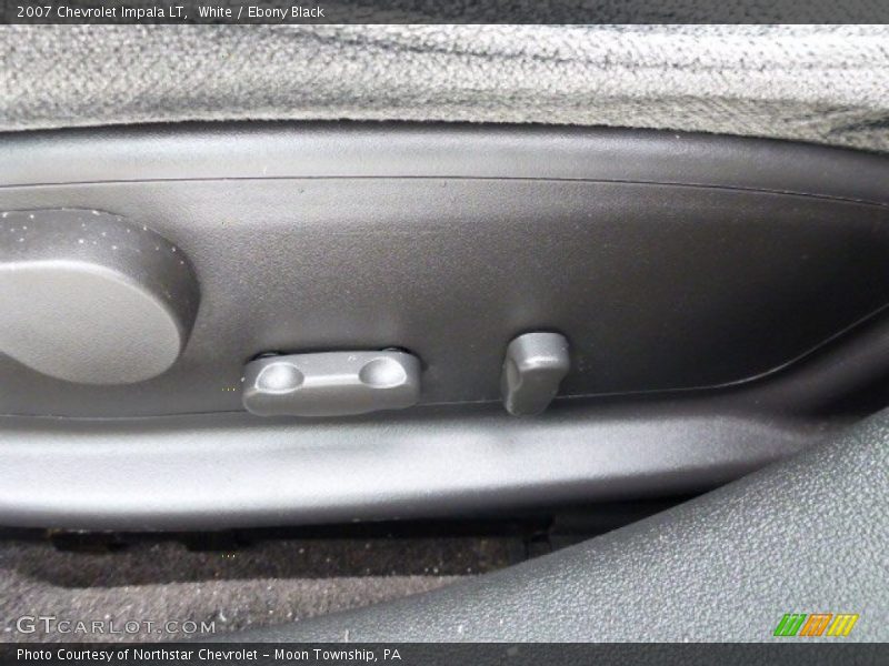 White / Ebony Black 2007 Chevrolet Impala LT