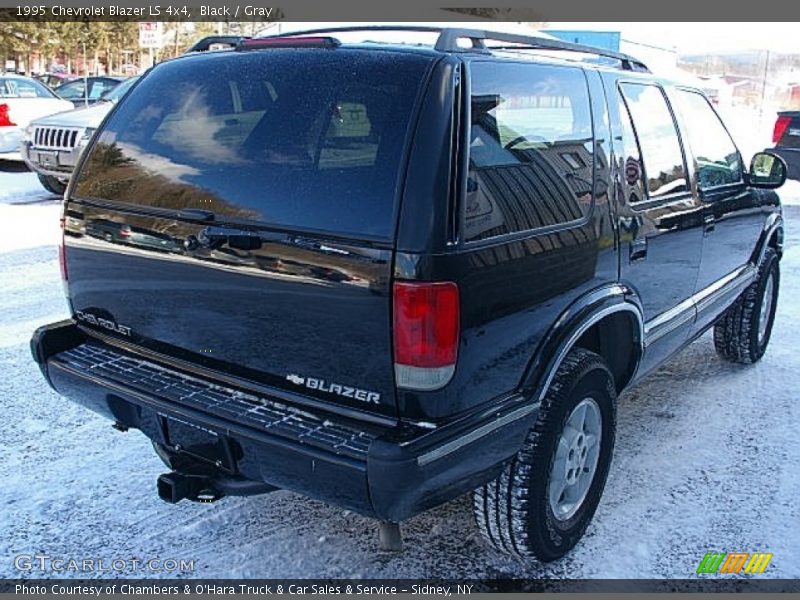 Black / Gray 1995 Chevrolet Blazer LS 4x4
