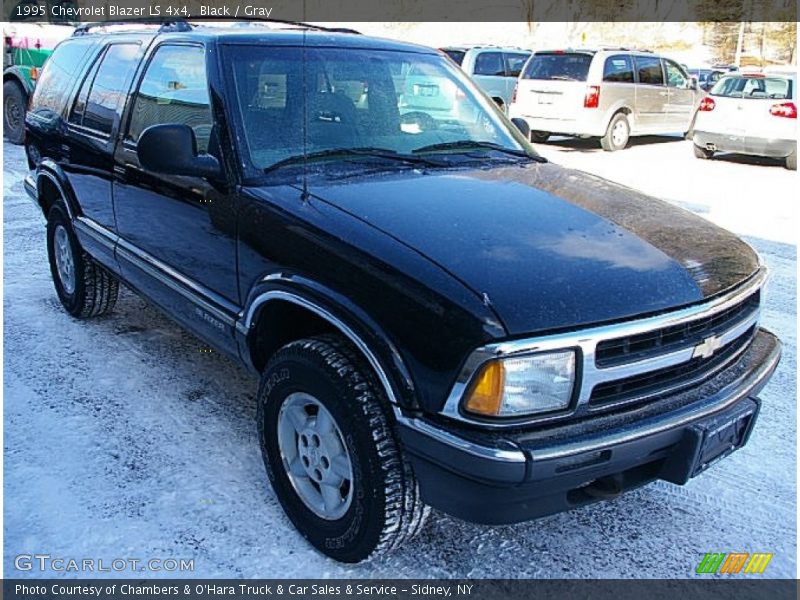 Black / Gray 1995 Chevrolet Blazer LS 4x4