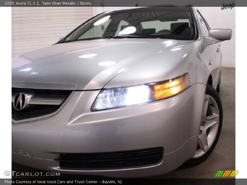 Satin Silver Metallic / Ebony 2005 Acura TL 3.2