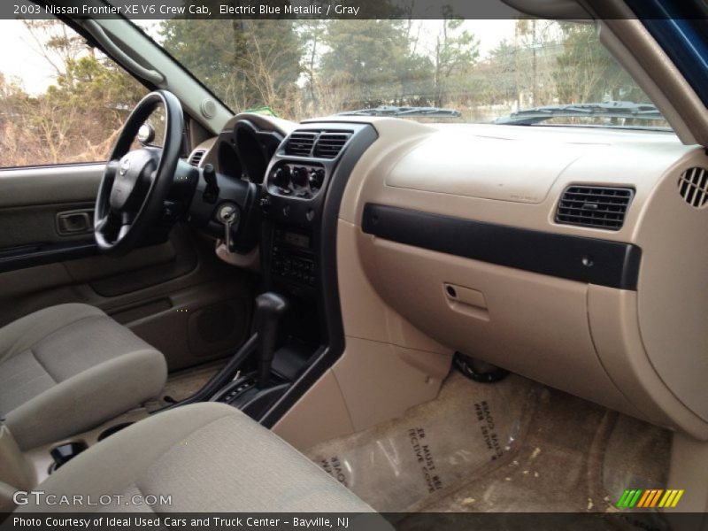 Electric Blue Metallic / Gray 2003 Nissan Frontier XE V6 Crew Cab