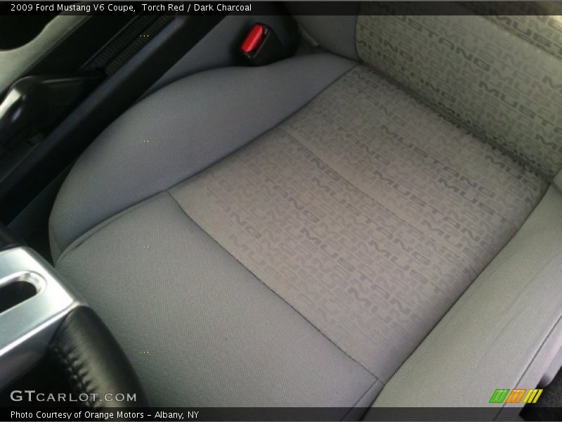 Torch Red / Dark Charcoal 2009 Ford Mustang V6 Coupe