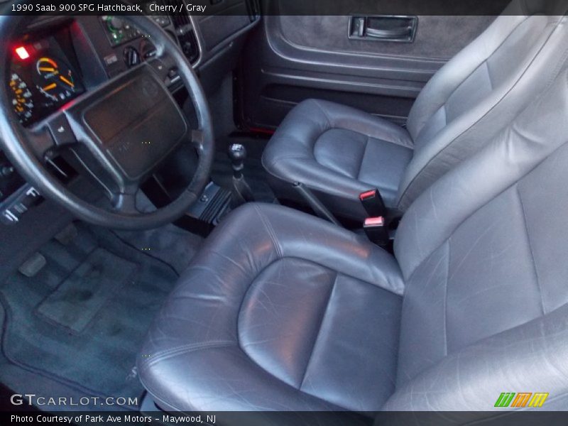  1990 900 SPG Hatchback Gray Interior