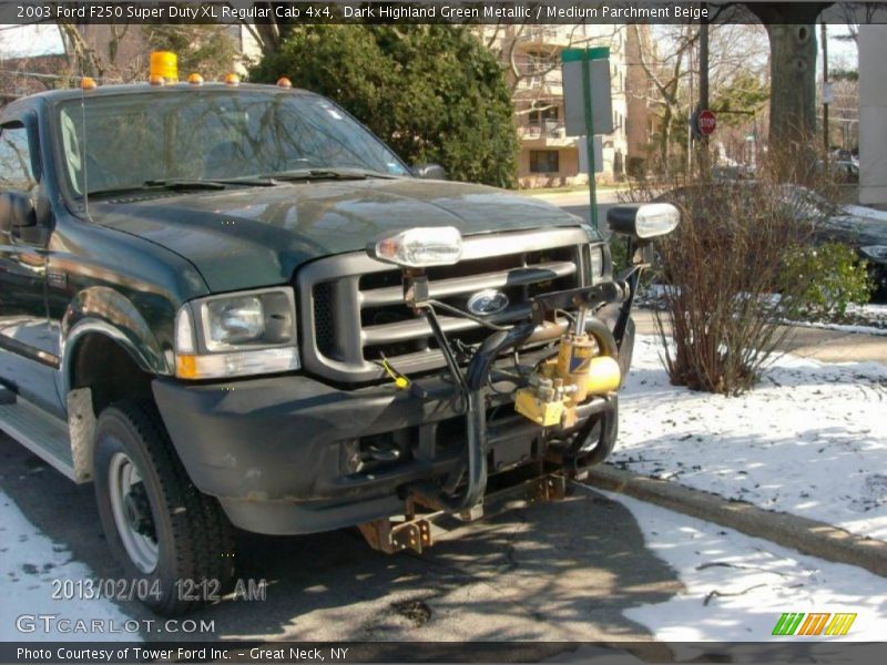Dark Highland Green Metallic / Medium Parchment Beige 2003 Ford F250 Super Duty XL Regular Cab 4x4
