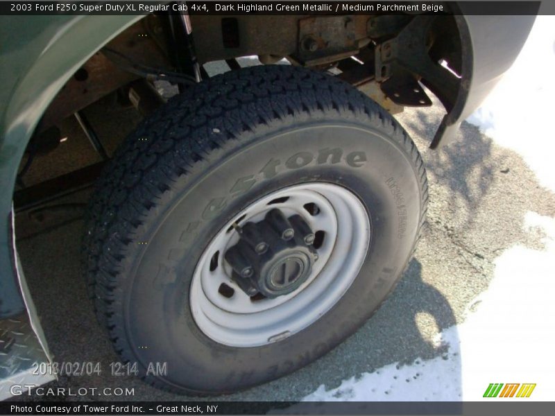 Dark Highland Green Metallic / Medium Parchment Beige 2003 Ford F250 Super Duty XL Regular Cab 4x4