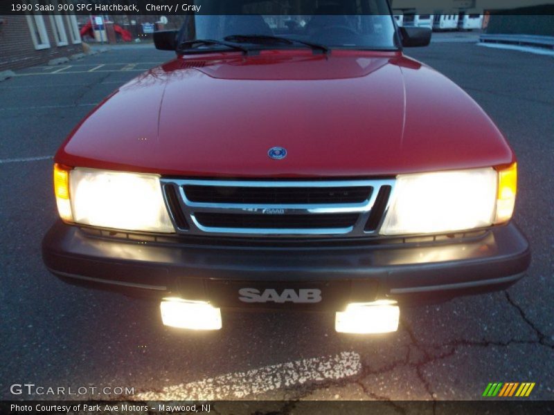 Cherry / Gray 1990 Saab 900 SPG Hatchback