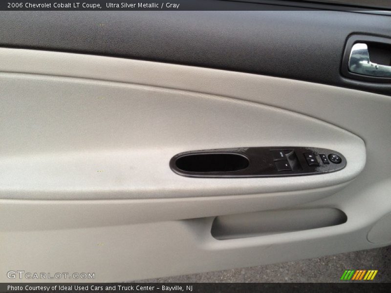 Ultra Silver Metallic / Gray 2006 Chevrolet Cobalt LT Coupe