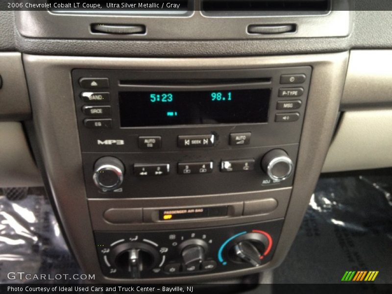 Ultra Silver Metallic / Gray 2006 Chevrolet Cobalt LT Coupe