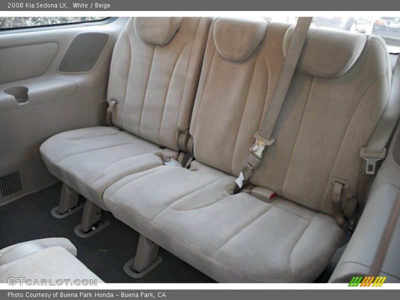 White / Beige 2008 Kia Sedona LX