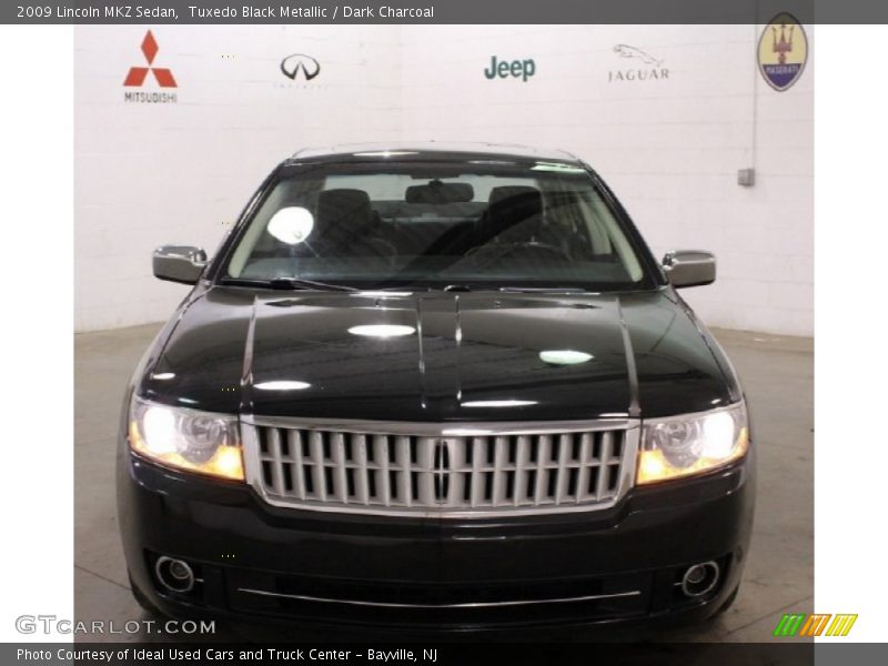 Tuxedo Black Metallic / Dark Charcoal 2009 Lincoln MKZ Sedan