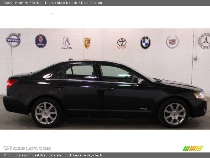 Tuxedo Black Metallic / Dark Charcoal 2009 Lincoln MKZ Sedan
