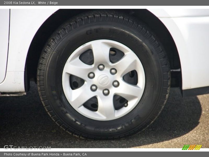 White / Beige 2008 Kia Sedona LX