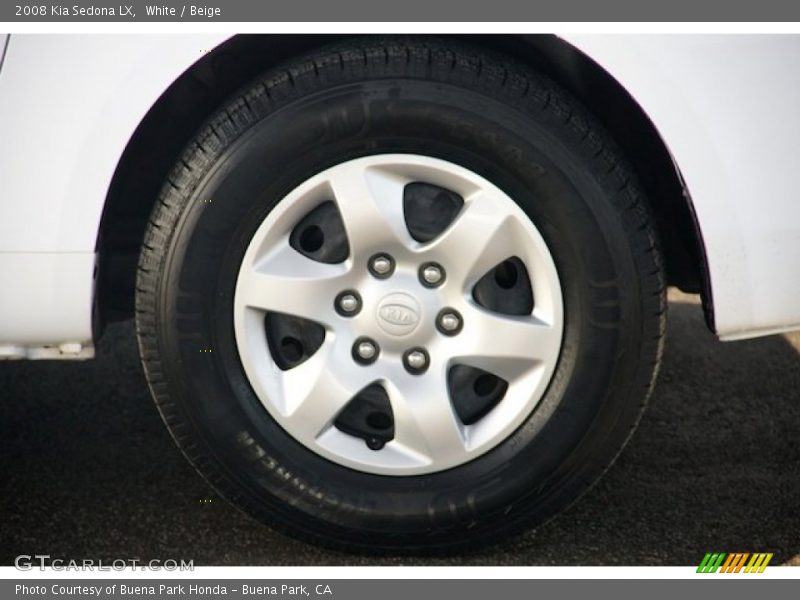 White / Beige 2008 Kia Sedona LX