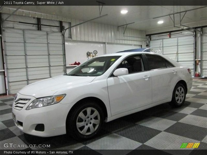 Super White / Ash 2011 Toyota Camry