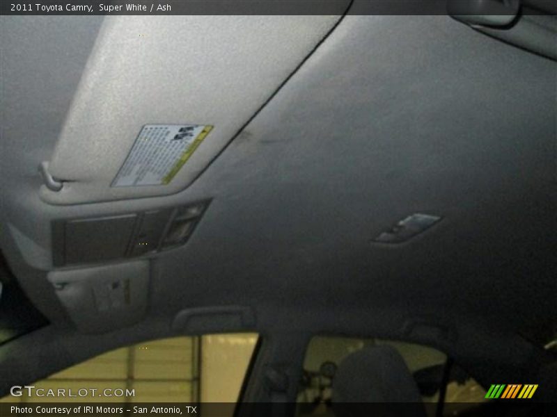 Super White / Ash 2011 Toyota Camry