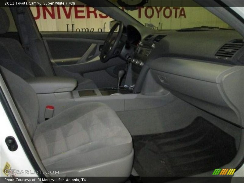 Super White / Ash 2011 Toyota Camry