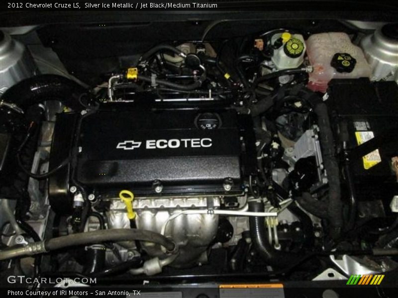 Silver Ice Metallic / Jet Black/Medium Titanium 2012 Chevrolet Cruze LS