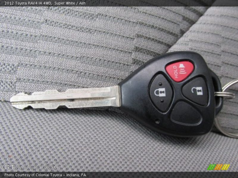 Keys of 2012 RAV4 I4 4WD