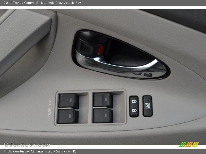 Magnetic Gray Metallic / Ash 2011 Toyota Camry LE
