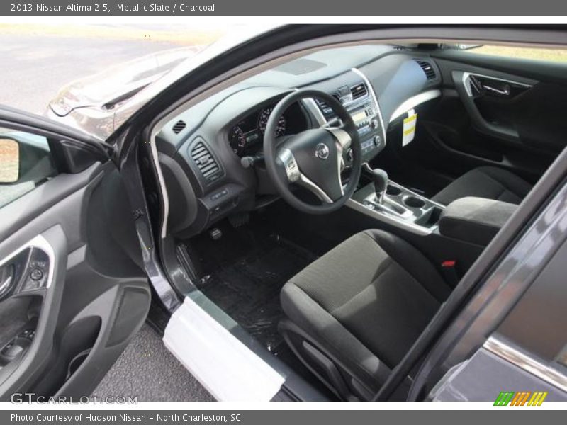 Metallic Slate / Charcoal 2013 Nissan Altima 2.5