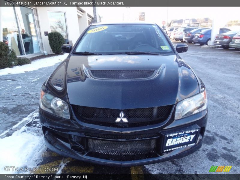 Tarmac Black / Black Alcantara 2006 Mitsubishi Lancer Evolution IX