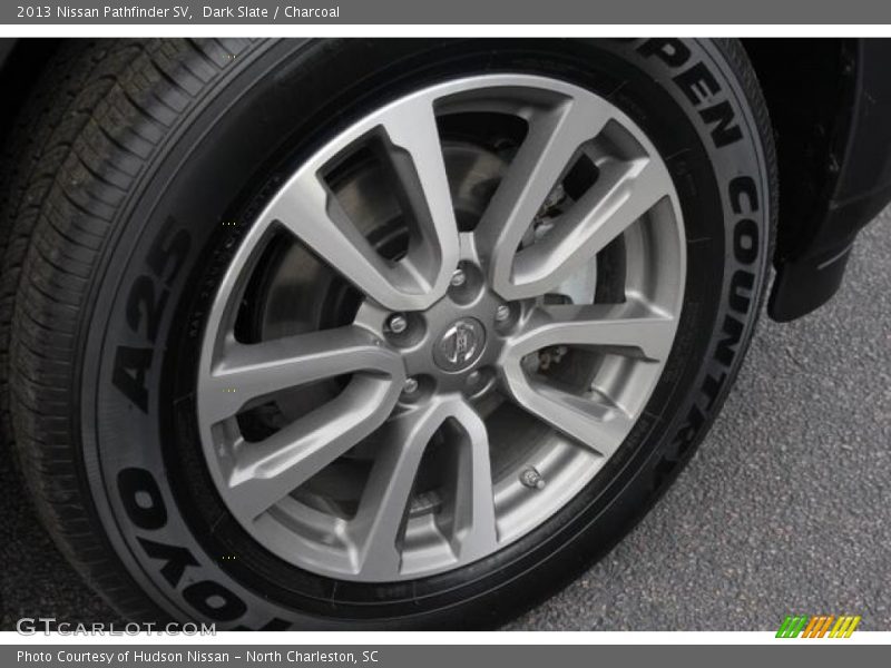 Dark Slate / Charcoal 2013 Nissan Pathfinder SV