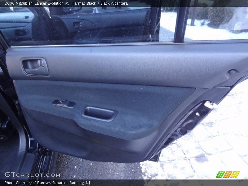 Door Panel of 2006 Lancer Evolution IX