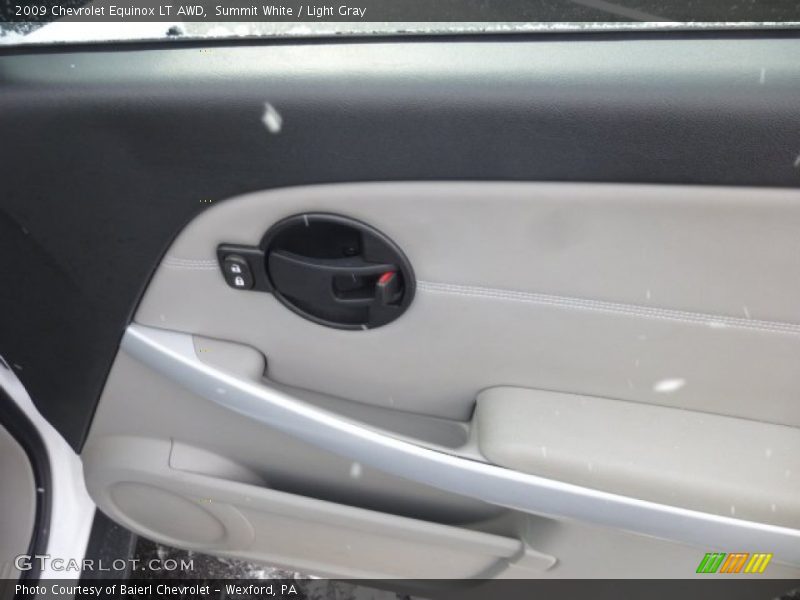 Summit White / Light Gray 2009 Chevrolet Equinox LT AWD