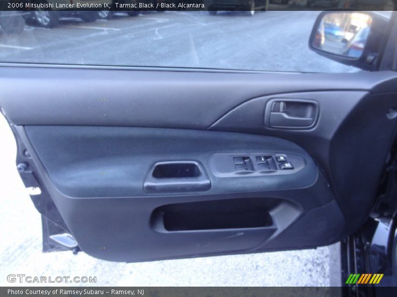 Door Panel of 2006 Lancer Evolution IX