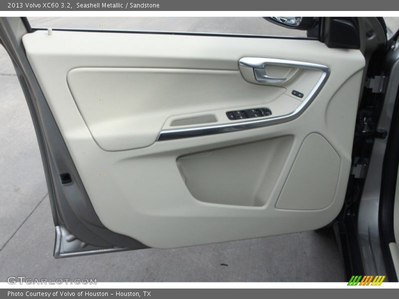 Seashell Metallic / Sandstone 2013 Volvo XC60 3.2