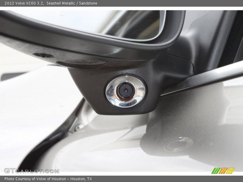 Seashell Metallic / Sandstone 2013 Volvo XC60 3.2