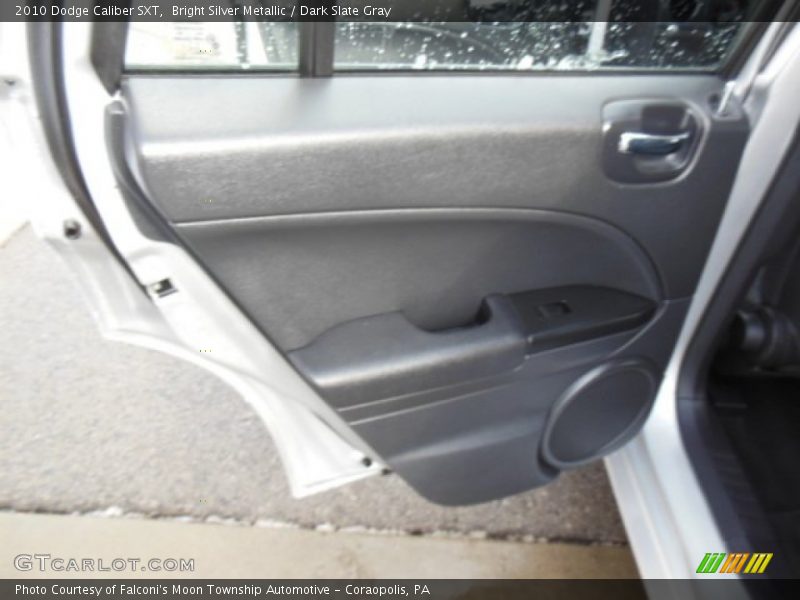 Bright Silver Metallic / Dark Slate Gray 2010 Dodge Caliber SXT
