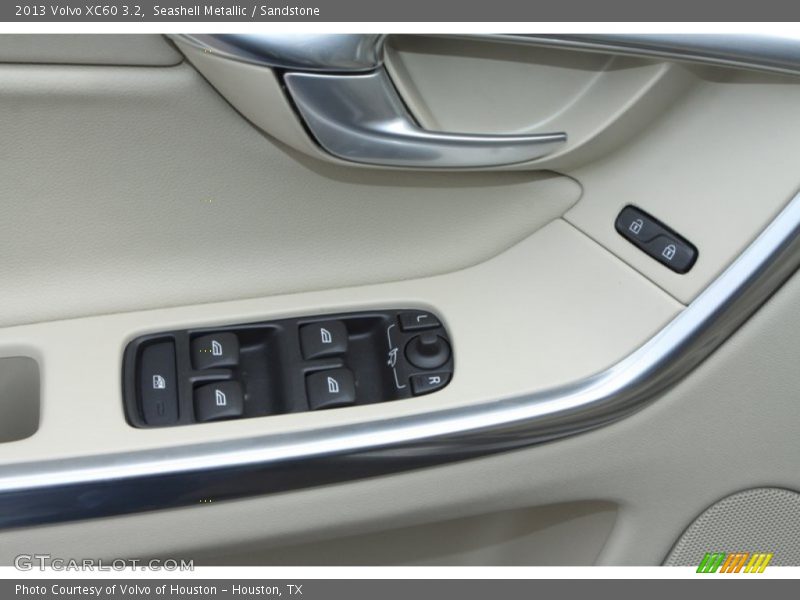 Seashell Metallic / Sandstone 2013 Volvo XC60 3.2
