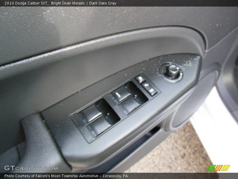 Bright Silver Metallic / Dark Slate Gray 2010 Dodge Caliber SXT