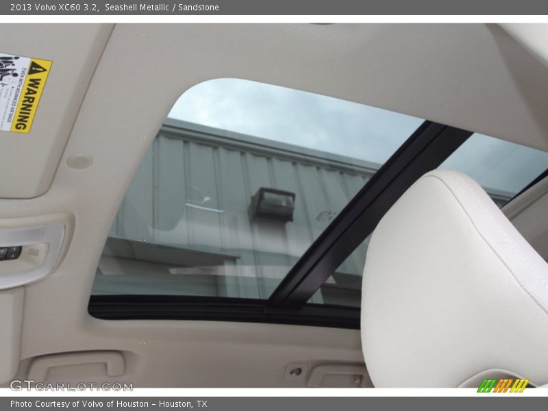 Seashell Metallic / Sandstone 2013 Volvo XC60 3.2