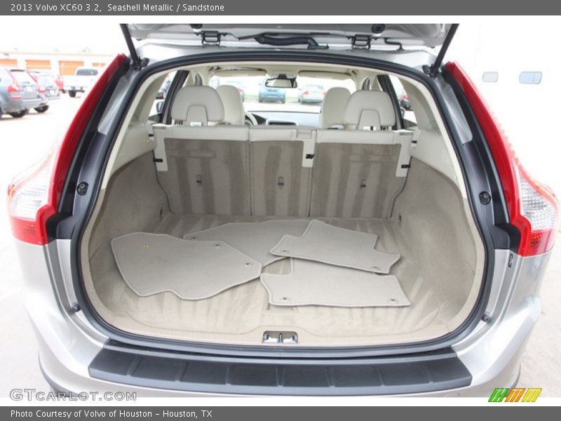 Seashell Metallic / Sandstone 2013 Volvo XC60 3.2