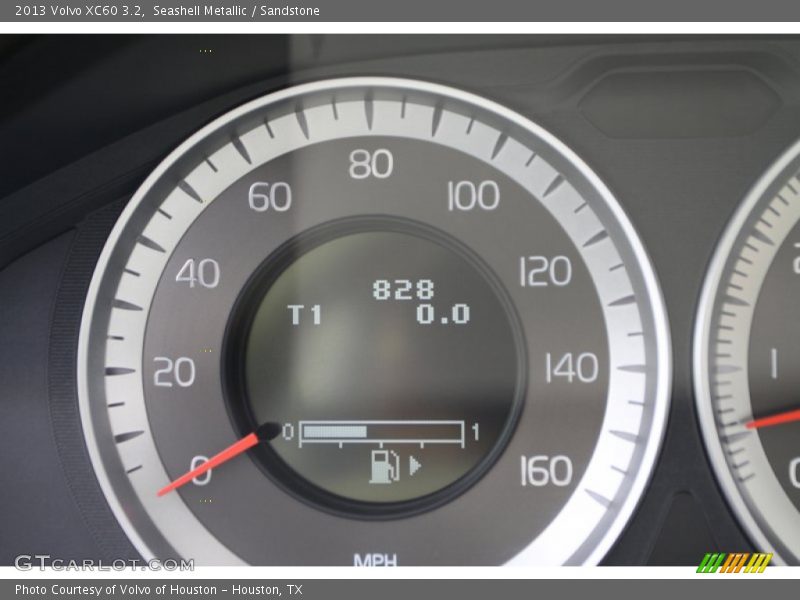 Seashell Metallic / Sandstone 2013 Volvo XC60 3.2