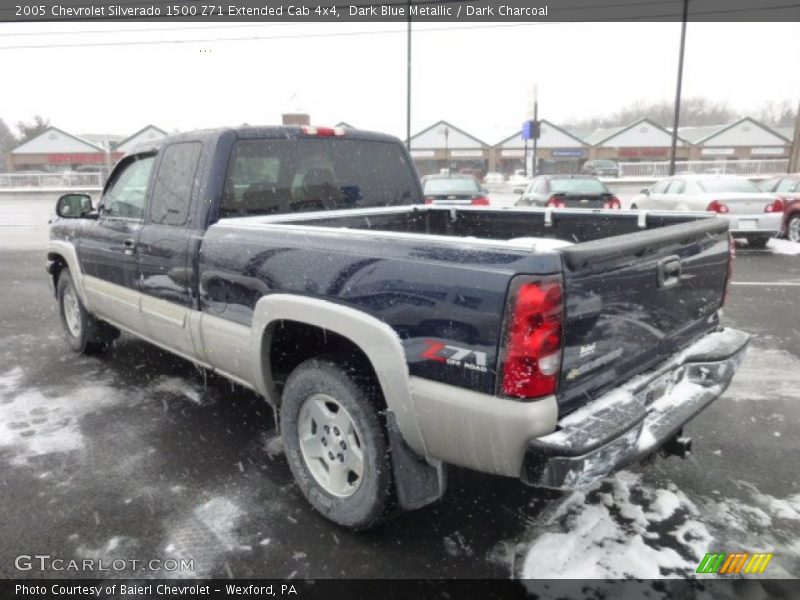 Dark Blue Metallic / Dark Charcoal 2005 Chevrolet Silverado 1500 Z71 Extended Cab 4x4