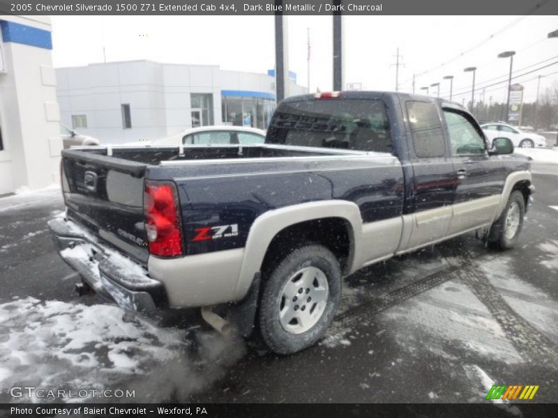Dark Blue Metallic / Dark Charcoal 2005 Chevrolet Silverado 1500 Z71 Extended Cab 4x4