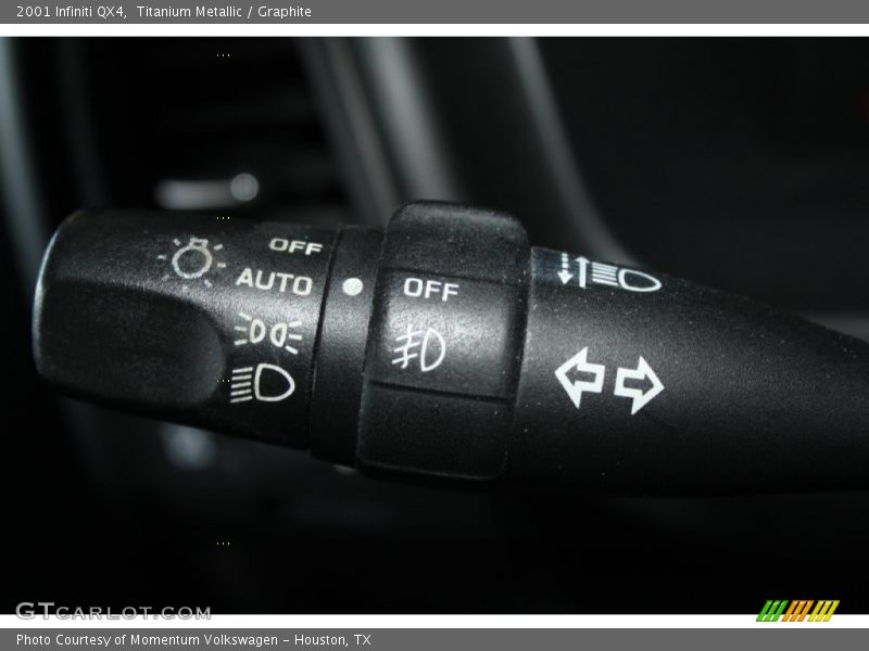 Titanium Metallic / Graphite 2001 Infiniti QX4