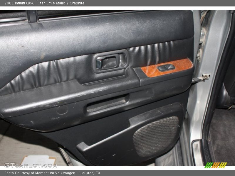 Titanium Metallic / Graphite 2001 Infiniti QX4
