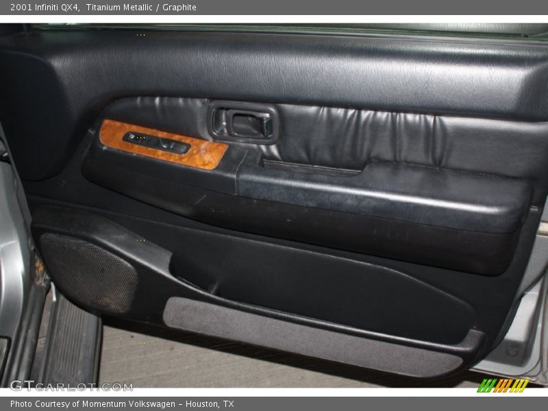 Titanium Metallic / Graphite 2001 Infiniti QX4