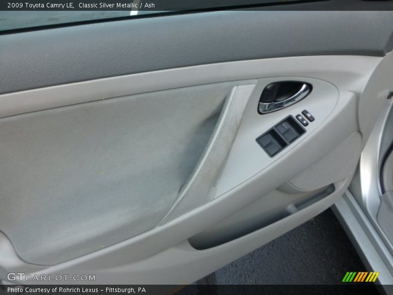 Classic Silver Metallic / Ash 2009 Toyota Camry LE